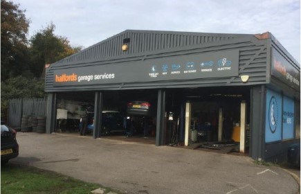 Halfords Garage Services Strood branch