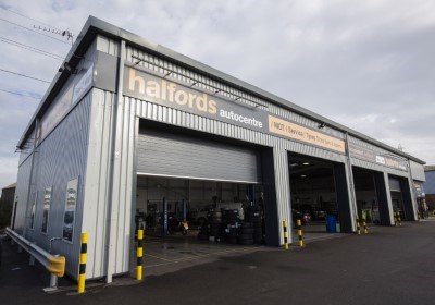 Halfords Garage Services Harlow National