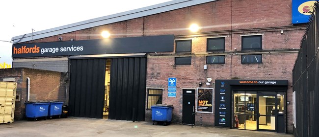 Halfords Garage Services Charlton branch