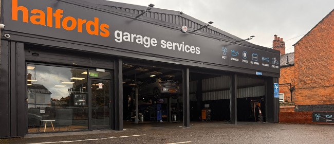 Halfords Garage Services Chester (Vicars Cross) branch