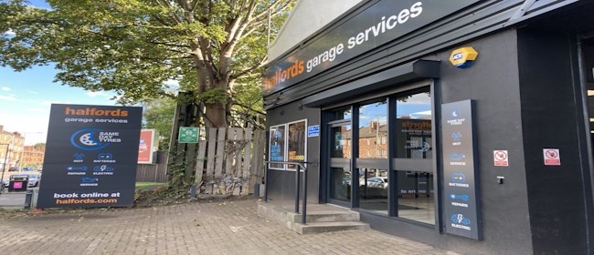 Halfords Garage Services Glasgow (Paisley Road West G52) branch
