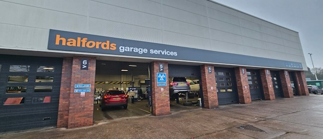 Halfords Garage Services Shirley branch