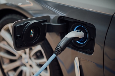 how long does it take to charge an electric car?